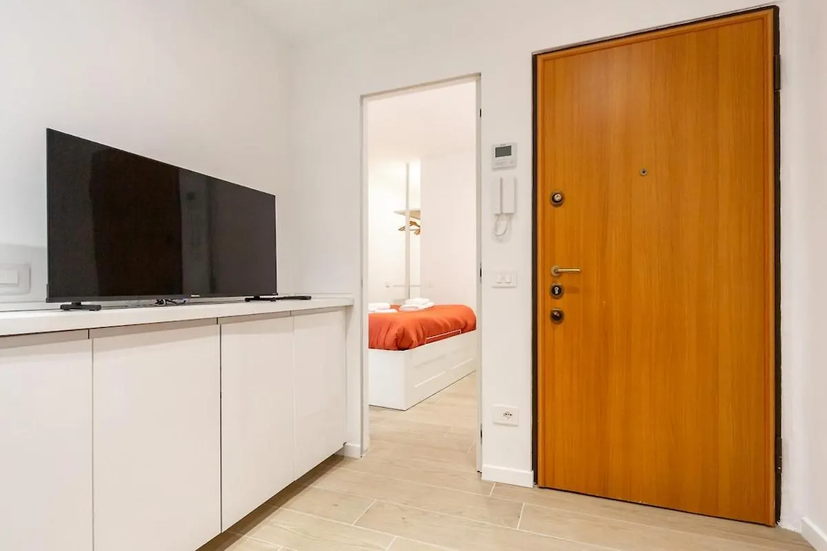 Youhosty - Salasco Chic Milano Italien